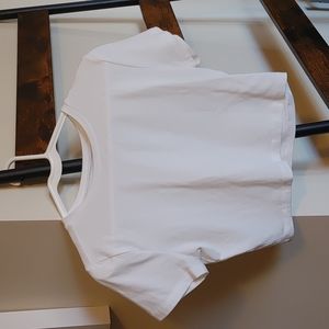 Womens white cropped t shirt